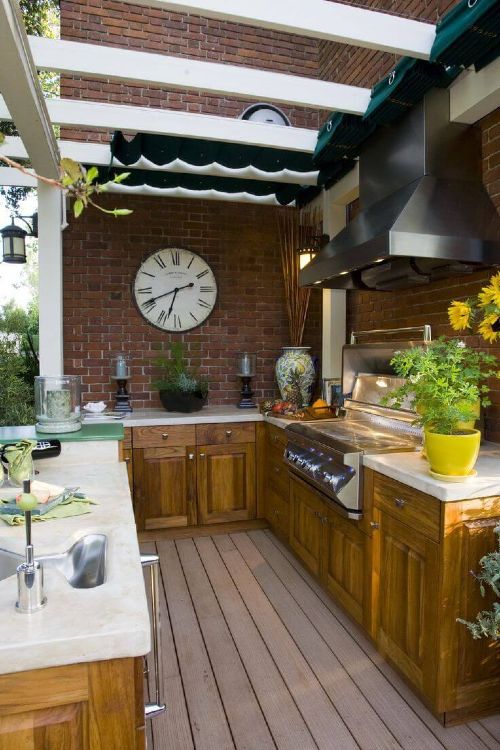 outdoor kitchen